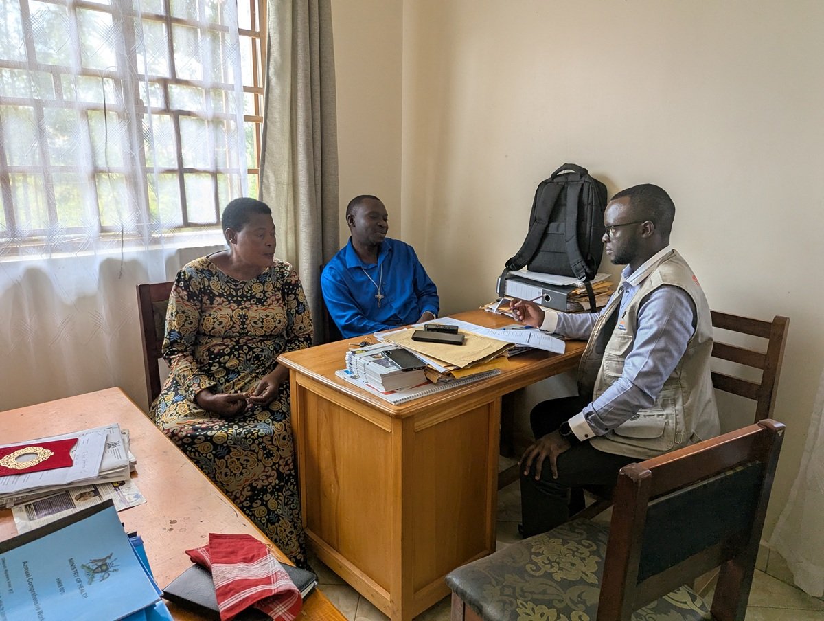 Melmo Team interviewing the DHE and ADHO-MCH 1.jpg